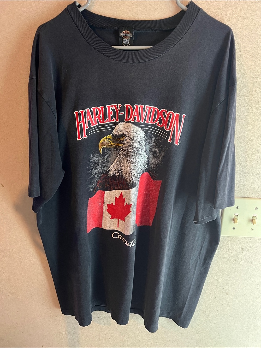 VINTAGE LATE 1980s HARLEY DAVIDSON CANADA TSHIRT SIZE XL SINGLE STITCH